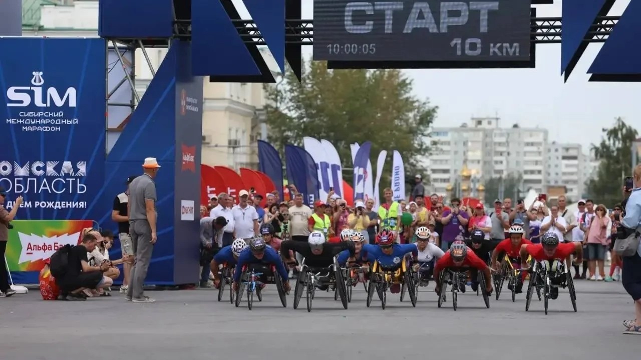 Чемпионат России по бегу на шоссе 2026 в Омске: все победители и призеры среди спортсменов с ПОДА