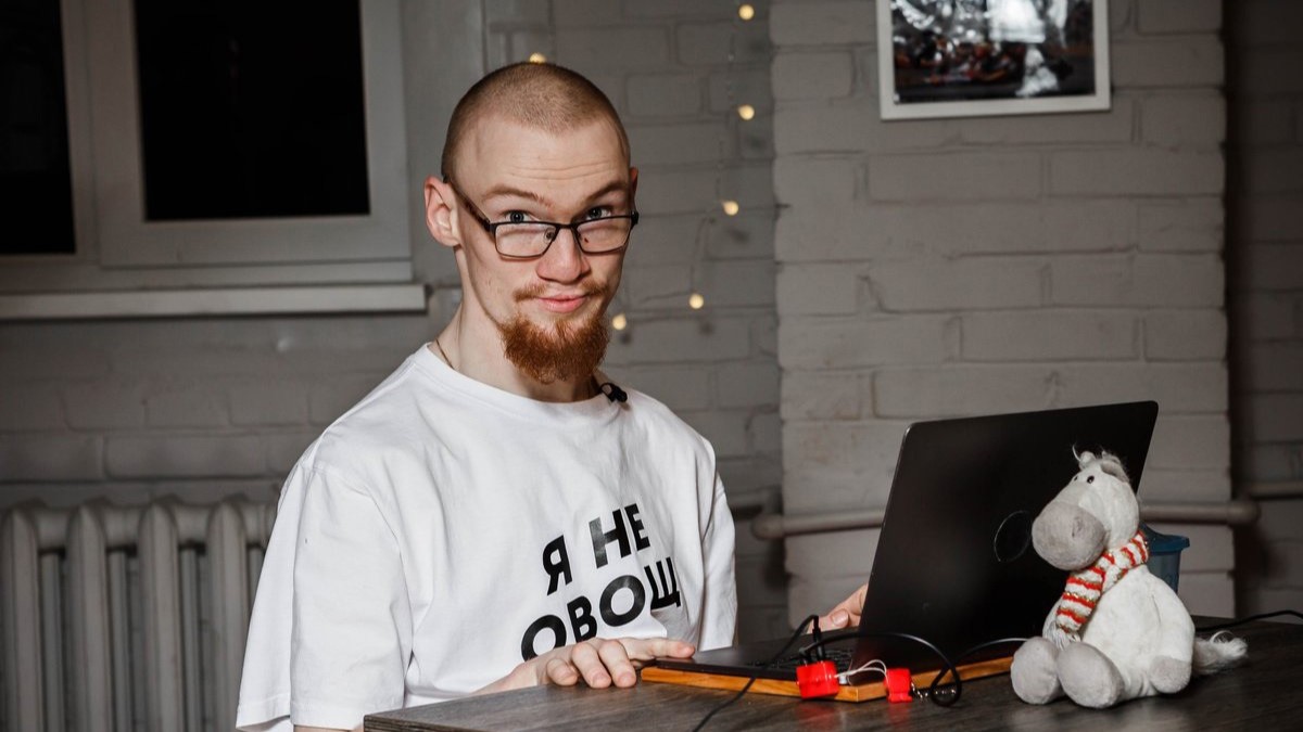 Иван Бакаидов: биография программиста с ДЦП, создателя LINKa, рейтинг Forbes «30 до 30» и паралимпийский спорт