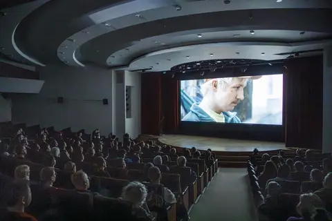 В Третьяковской галерее состоялся спецпоказ фильма «Здесь был Юра»