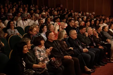 «Территория Жеста»: как прошёл второй день IX Международного фестиваля в Театре Мимики и Жеста